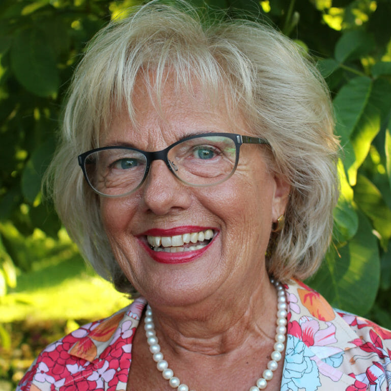 Portraitfoto von Margot Knackstedt