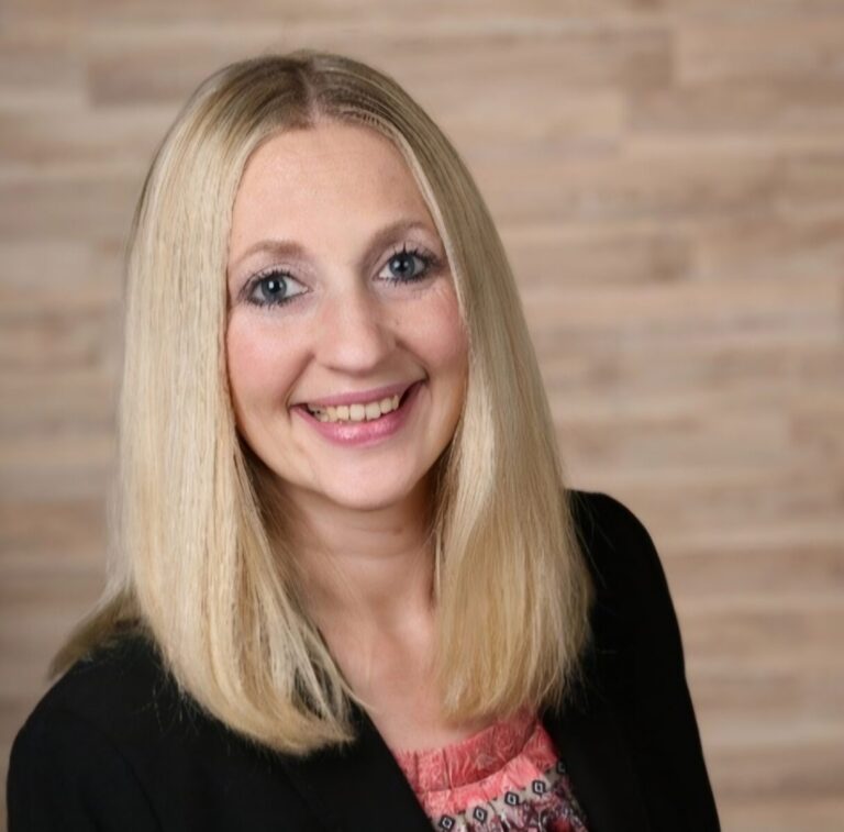 Portraitfoto von Kerstin Weinlich