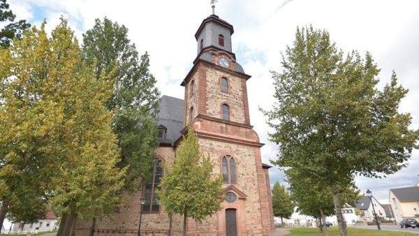 Aussenansicht evangelische Kirche